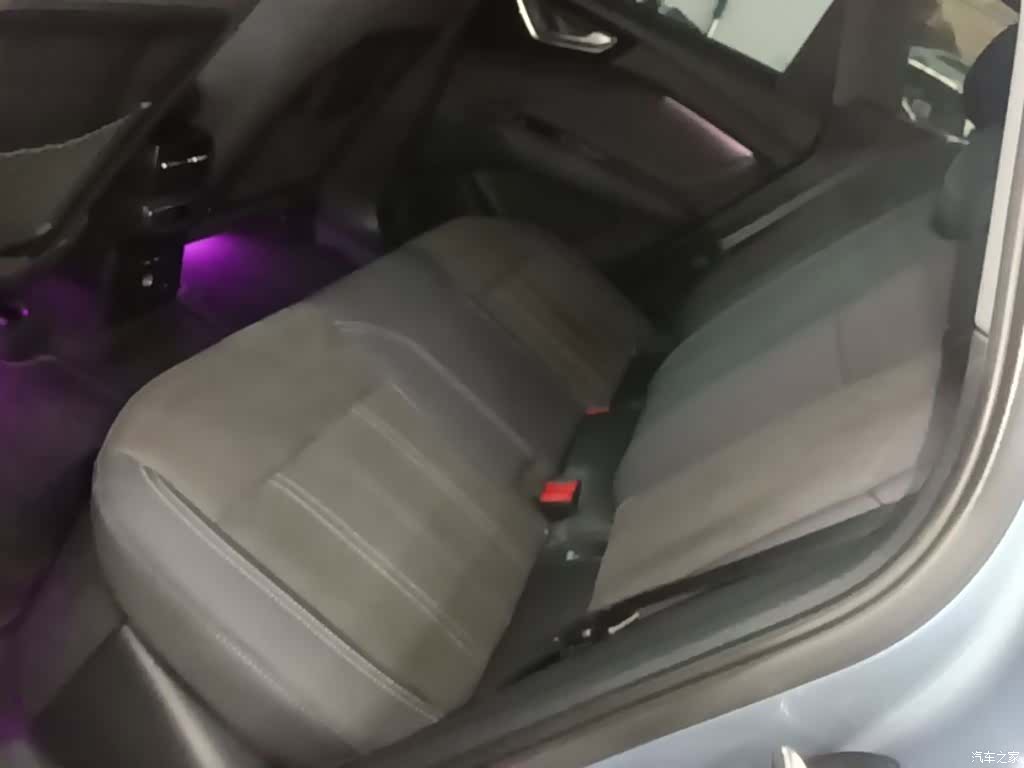 Audi Q4 e-tron, 2023 17