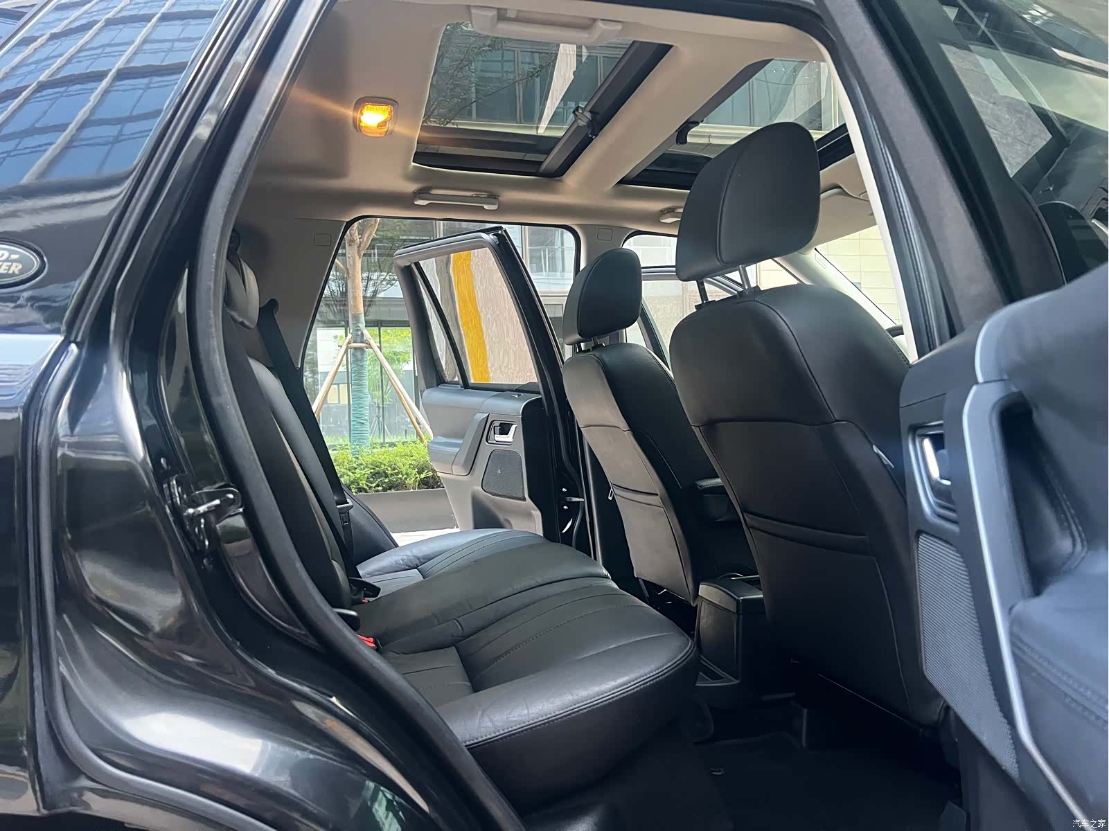 Land Rover Si4, 2015 22