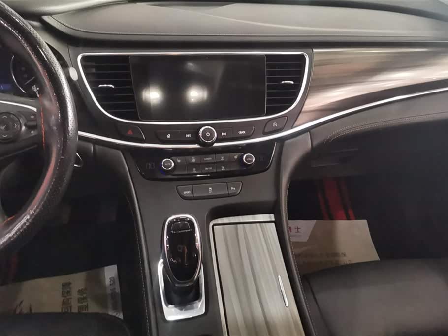 Buick Lacrosse