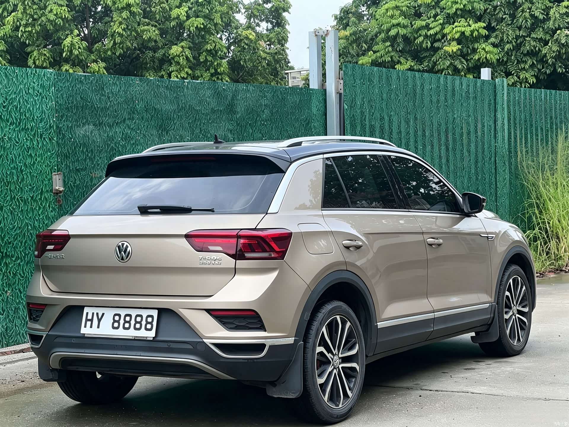 Volkswagen T-ROC, 2019 8
