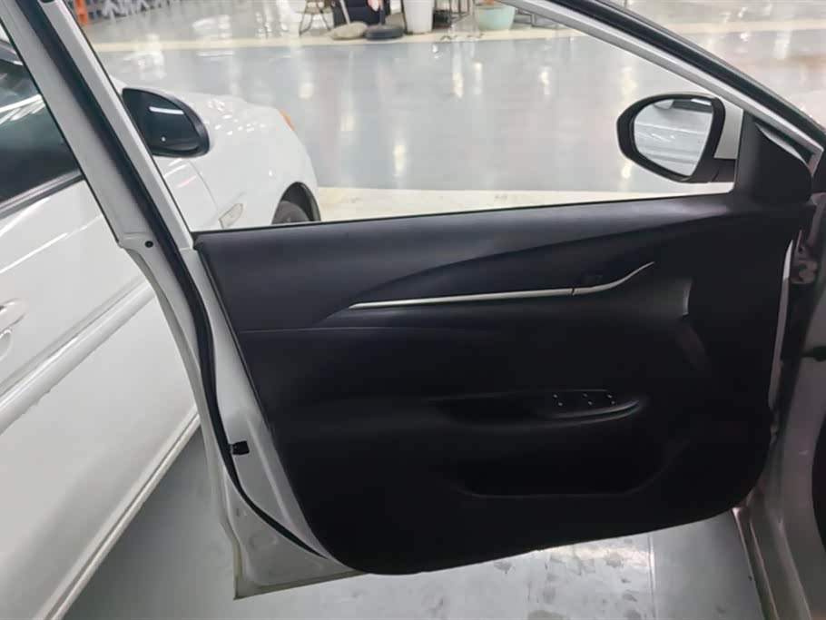 Buick Yinglang