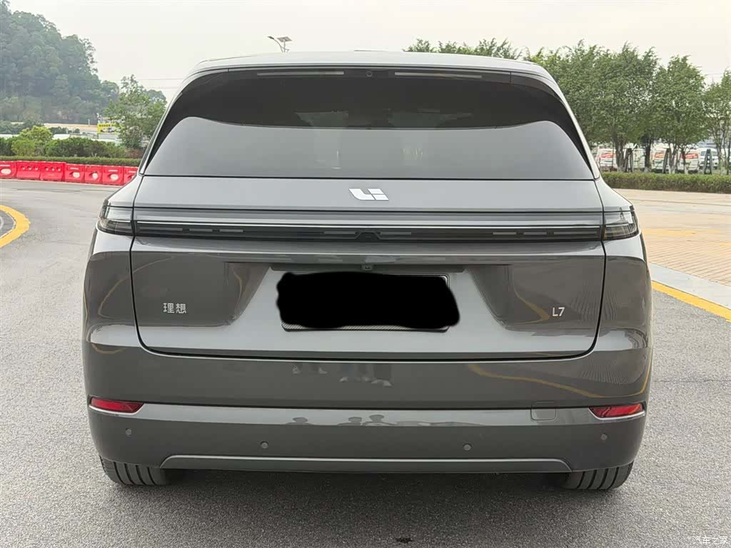 Li Auto L7, 2024 4