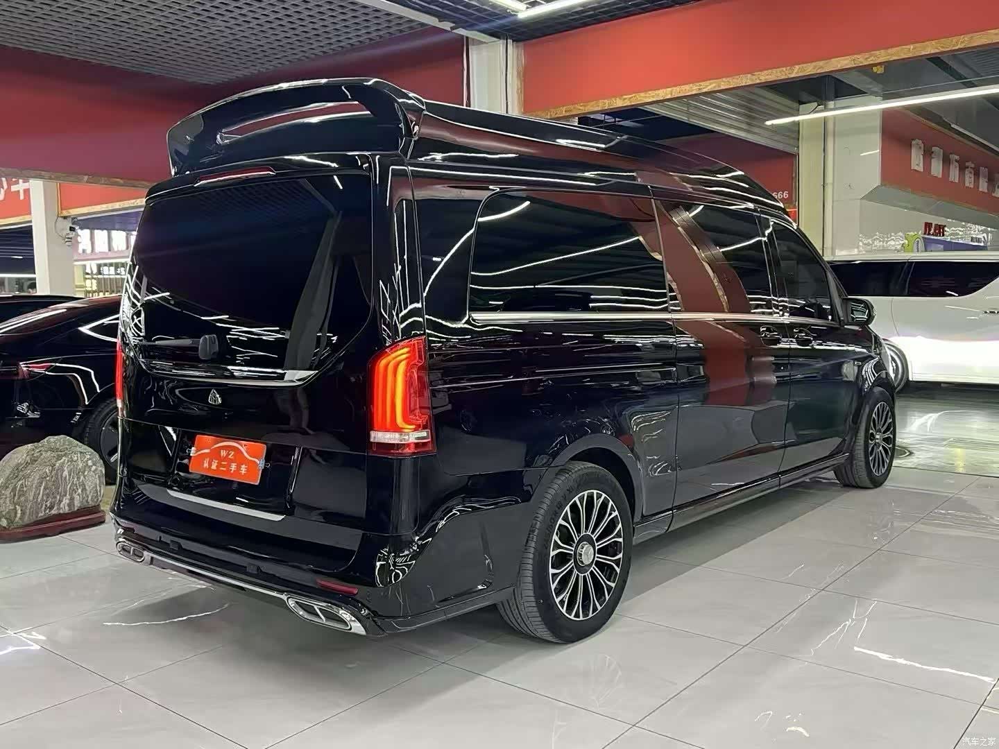 Mercedes-Benz V-Class, 2022 9