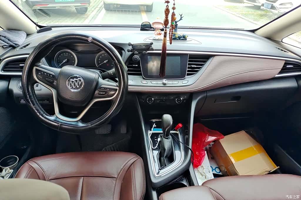 Buick GL6, 2018 12