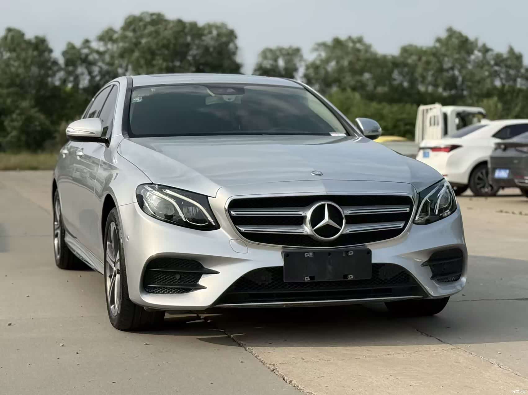 Mercedes-Benz E-Class, 2017 3