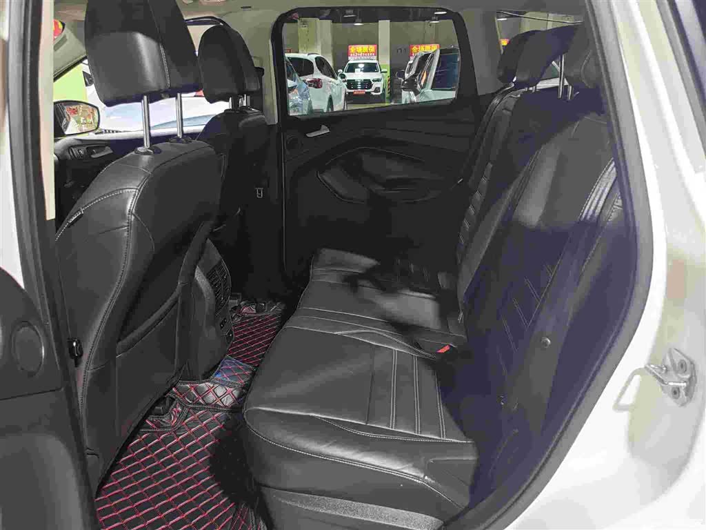Ford Kuga, 2016 8
