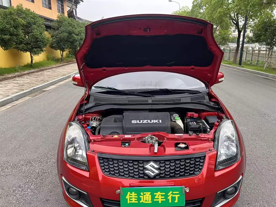 Suzuki Swift Suzuki Swift