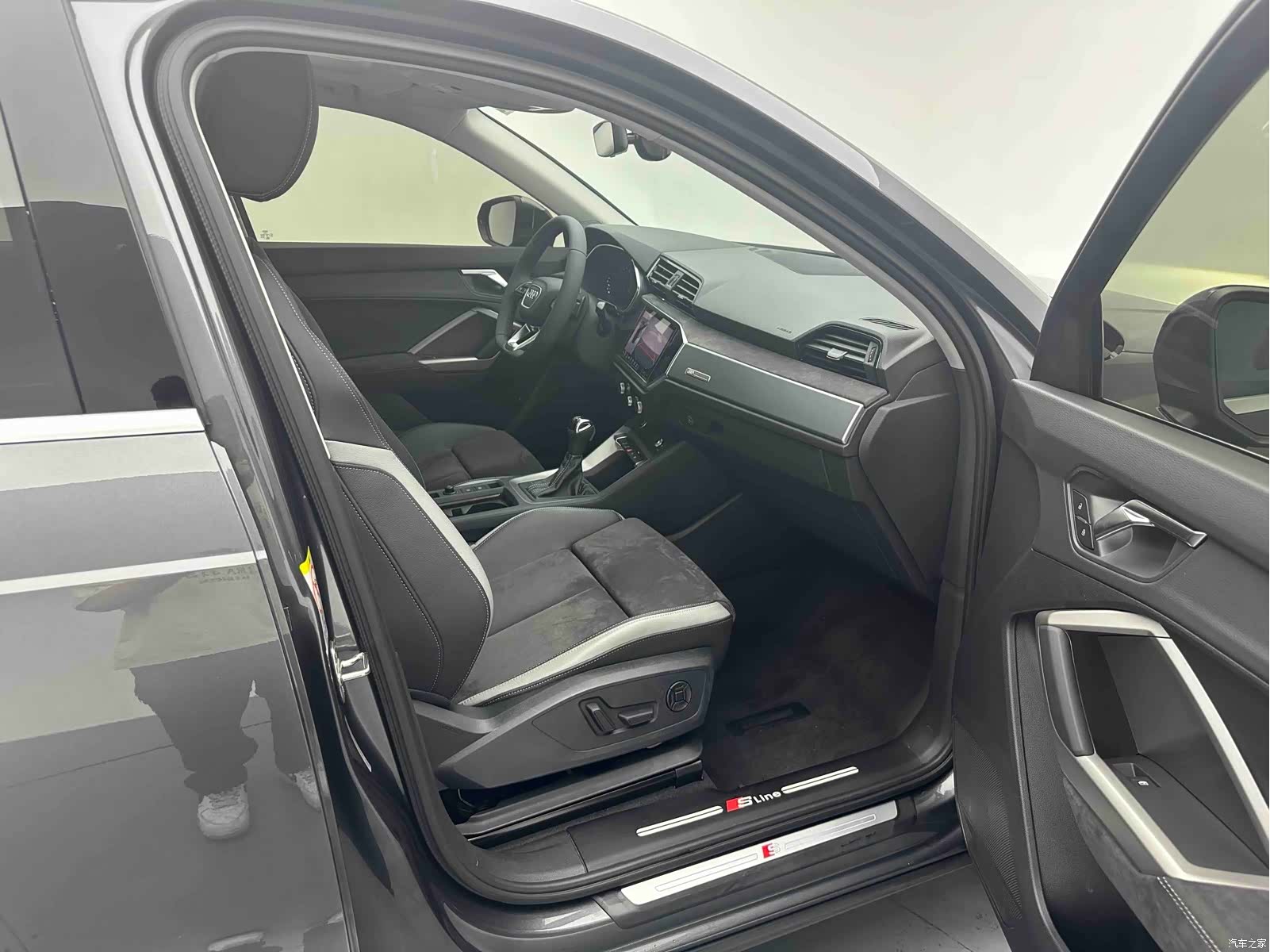 Audi Q3, 2022 7