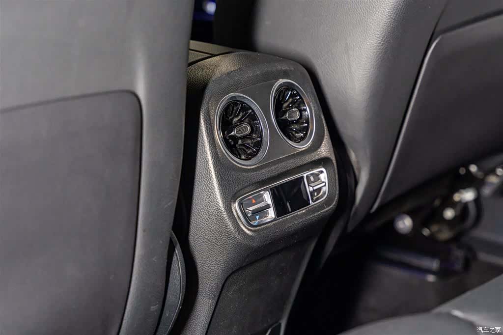 Mercedes-Benz G-Class, 2024 12