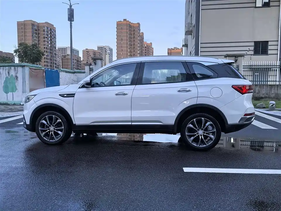 Zotye T500