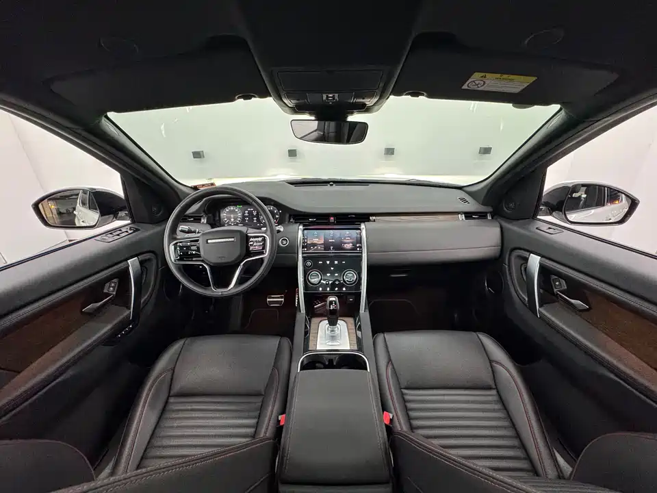 Land Rover Discover sports