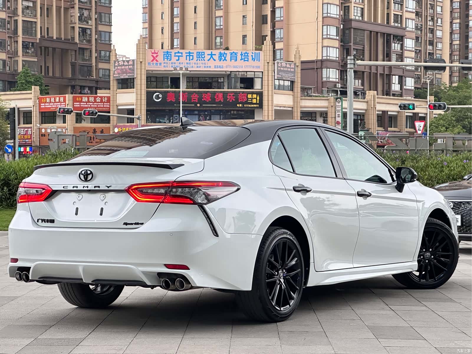 Toyota Camry, 2023 все фото