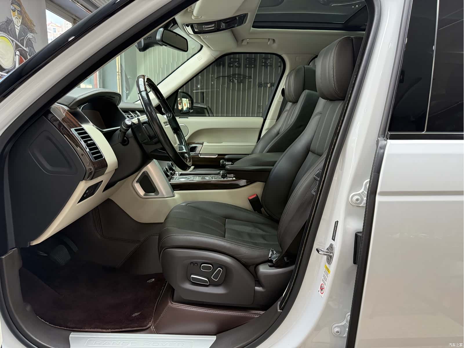 Land Rover Range Rover, 2015 30