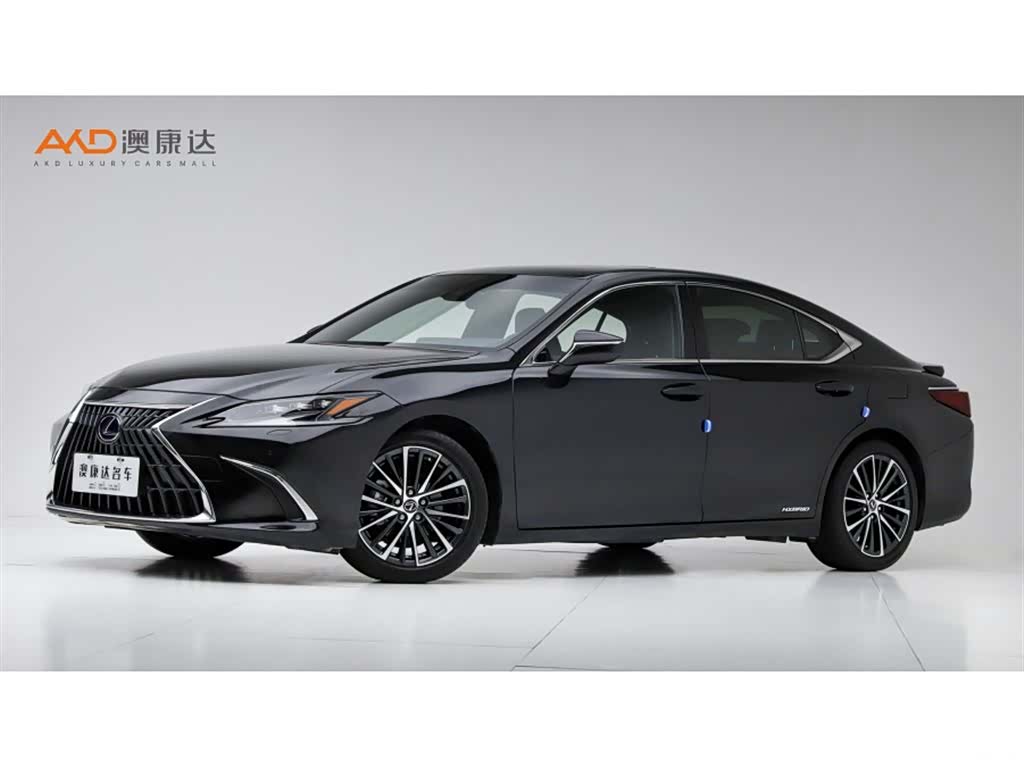Lexus ES, 2022 1