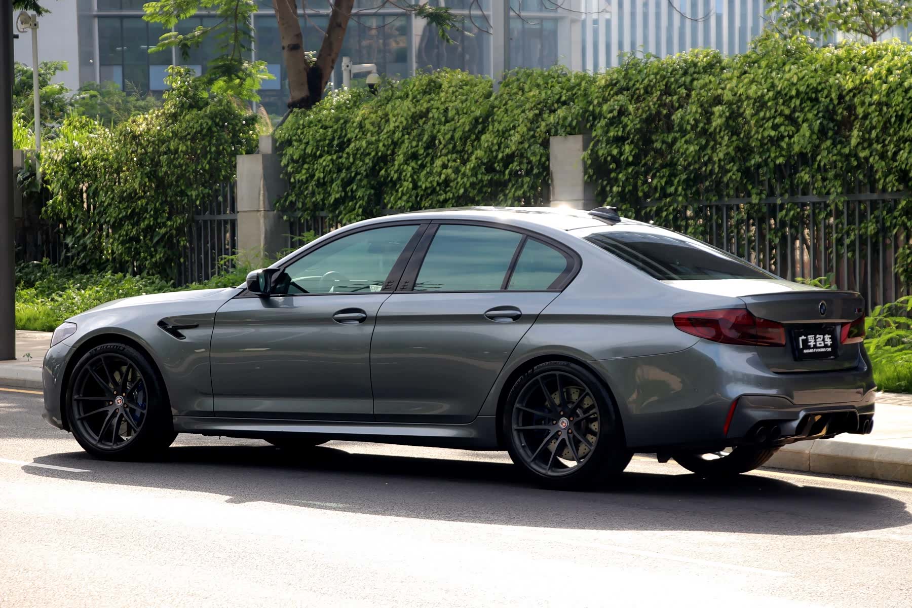 BMW M5, 2019 9