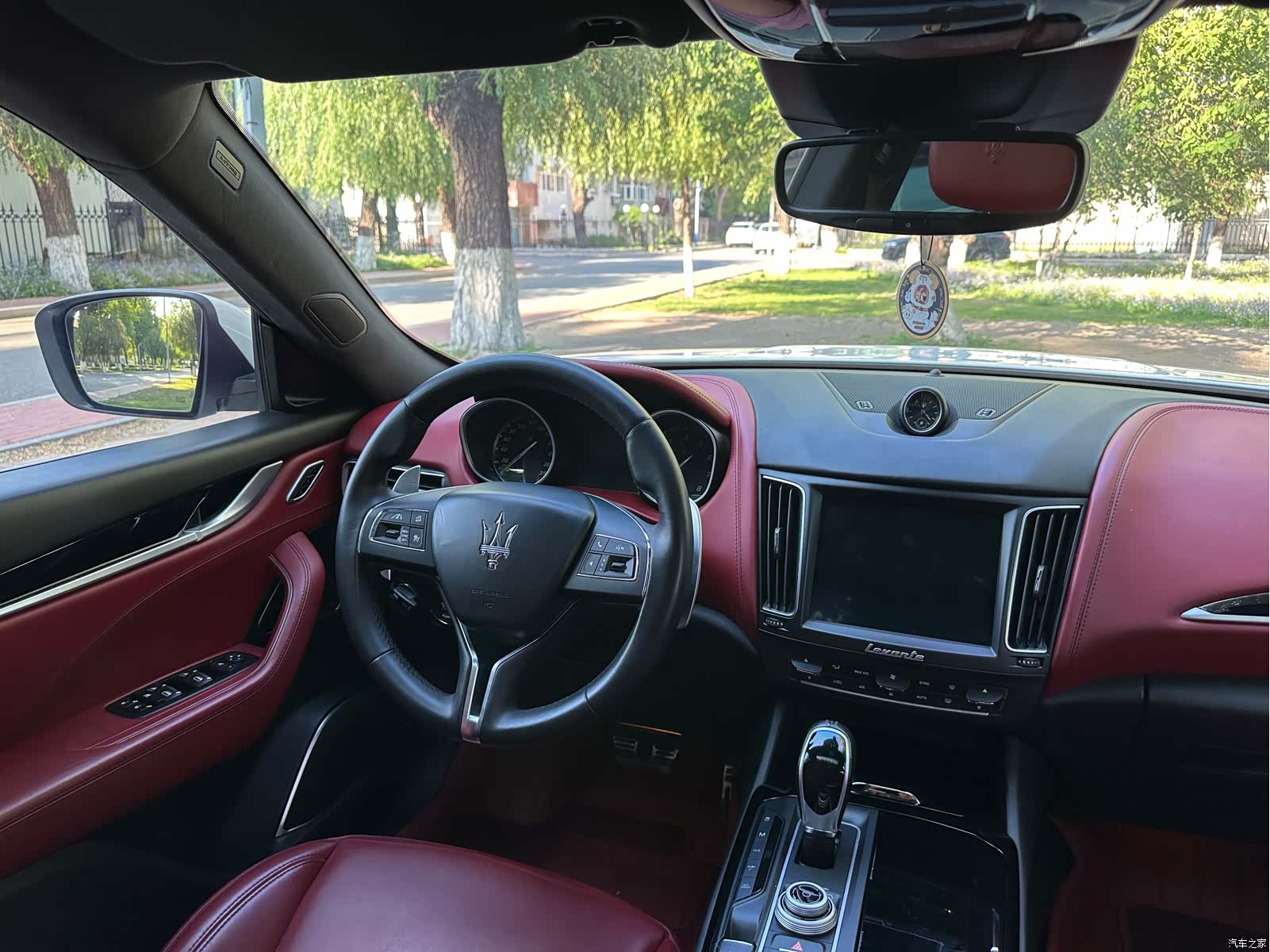Maserati Levante, 2017 29