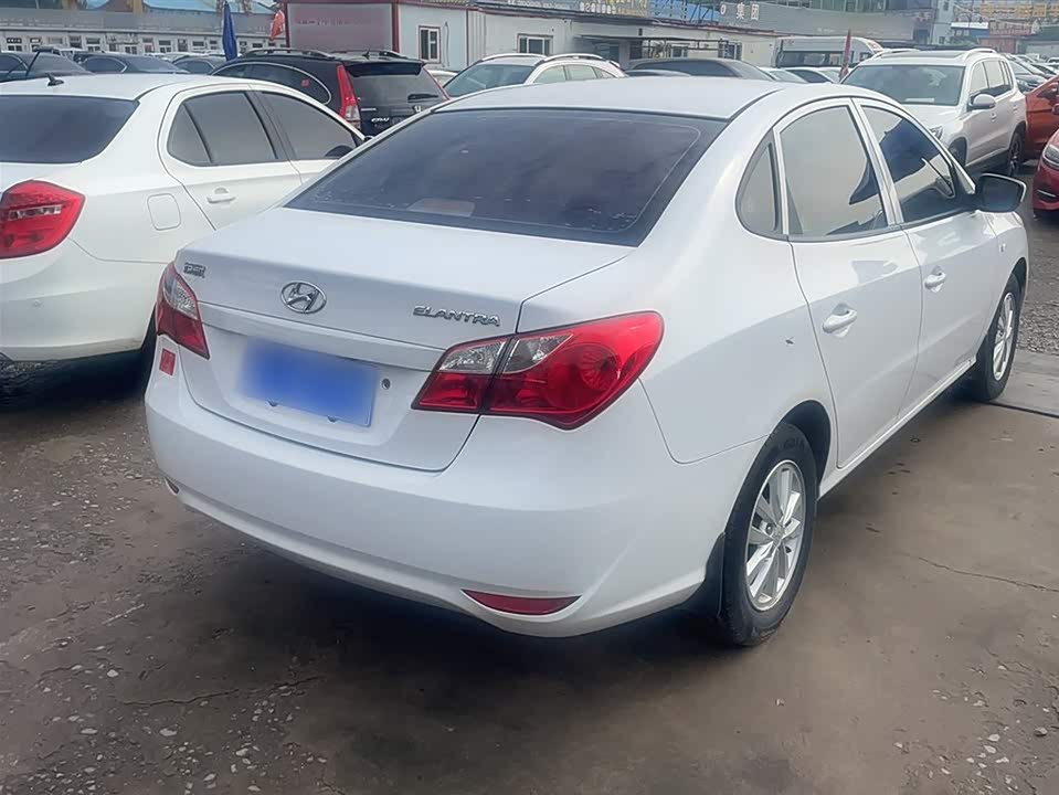 Hyundai Yuedong