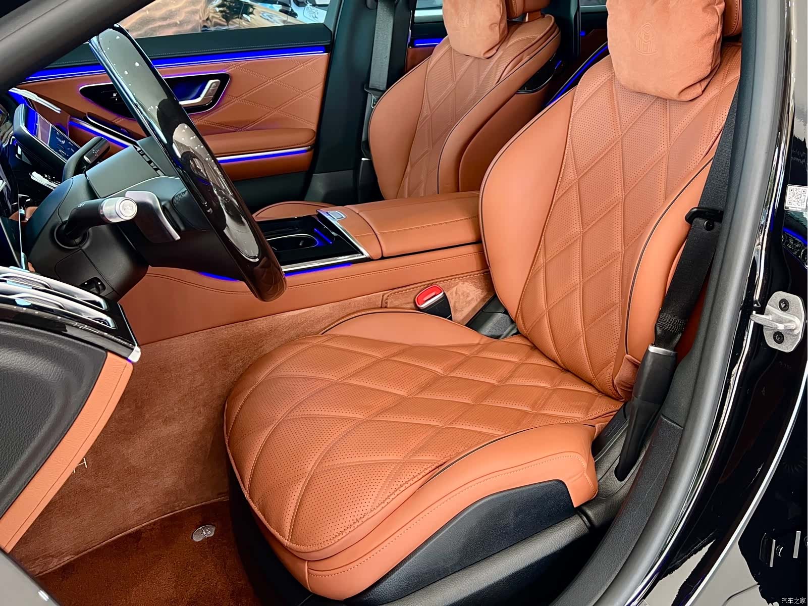 Maybach S-Class, 2023 6