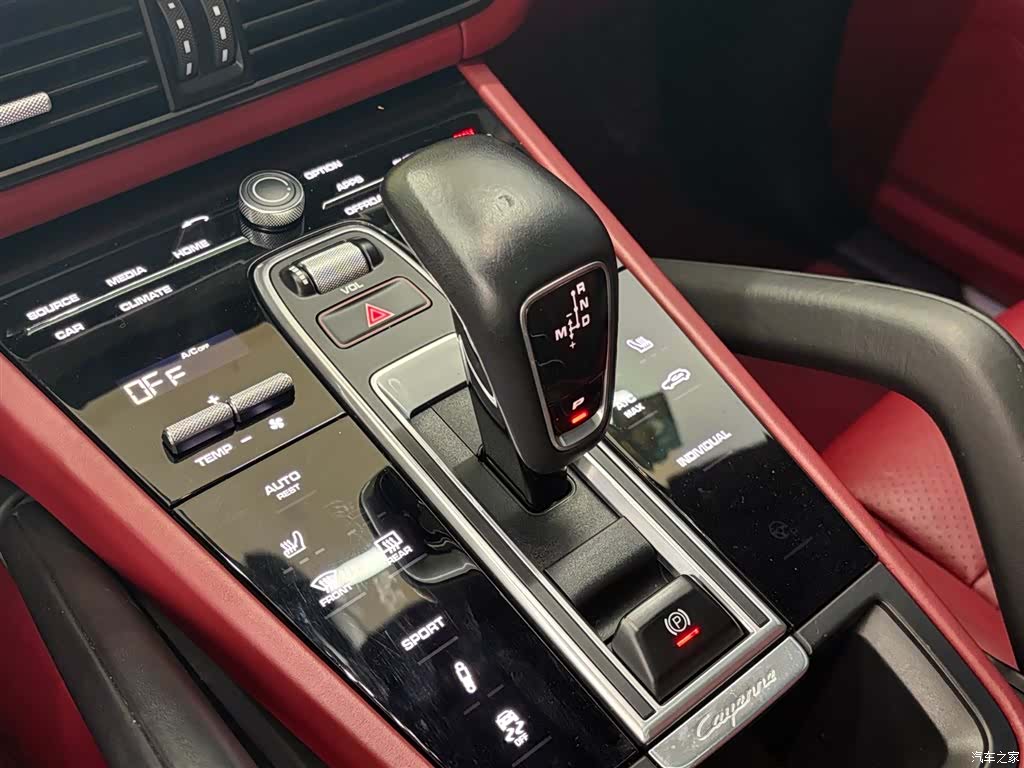 Porsche Cayenne, 2019 8
