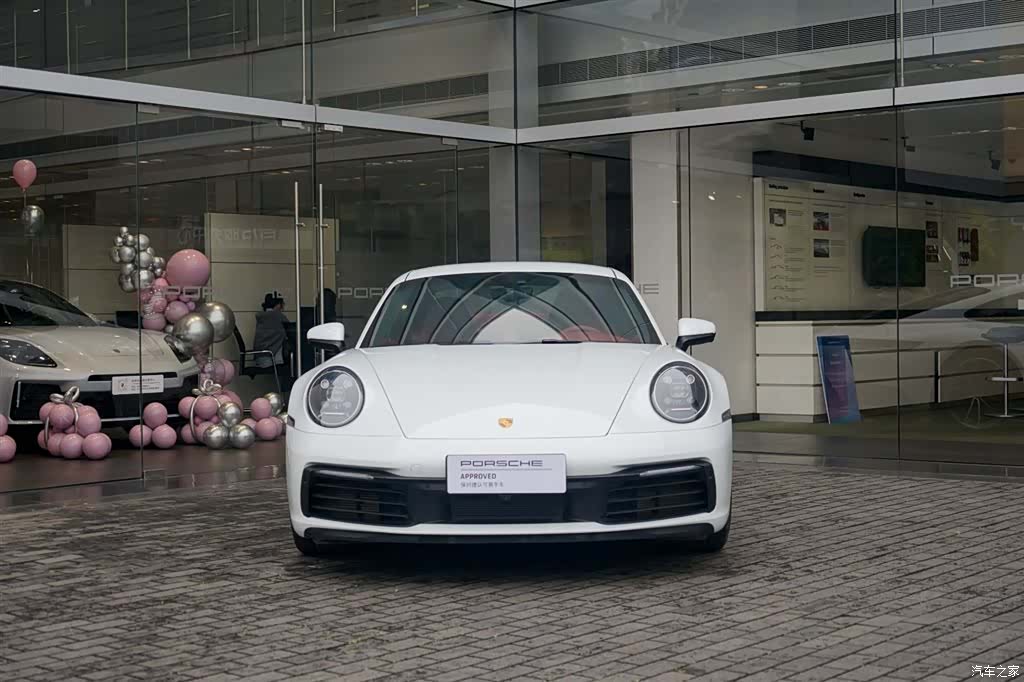 Porsche 911, 2024 2