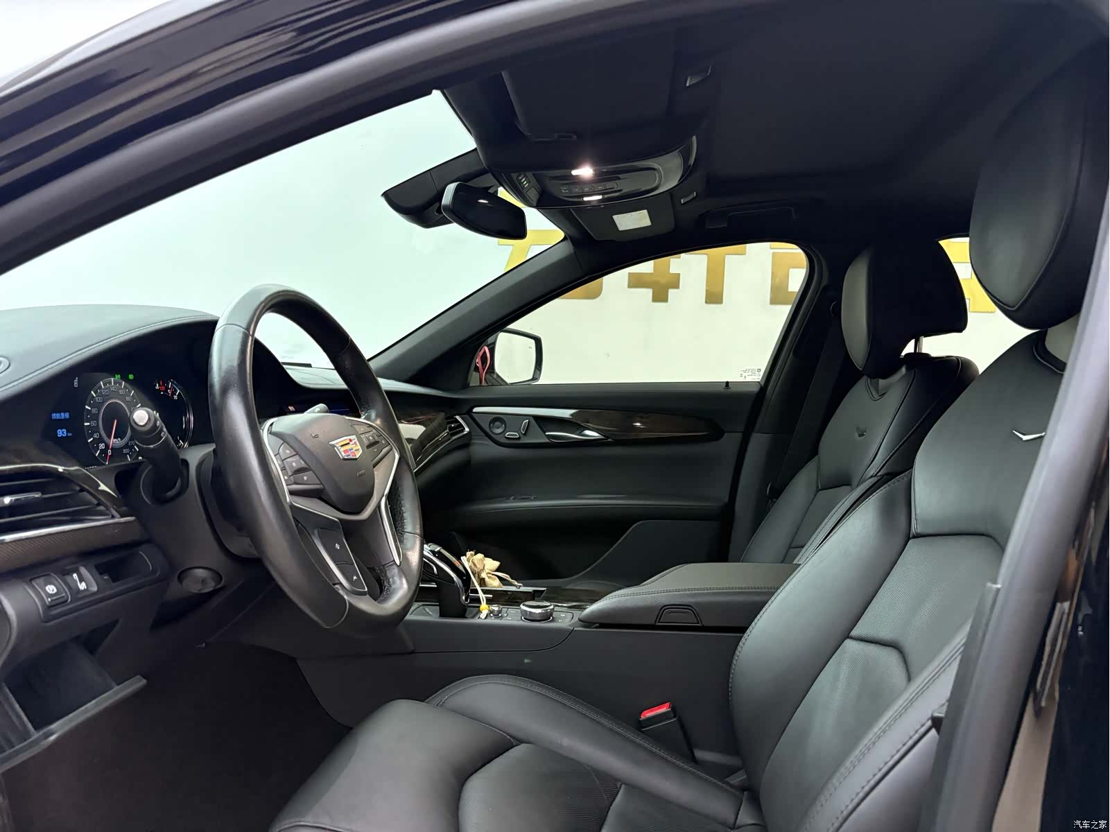 Cadillac CT6, 2023 8