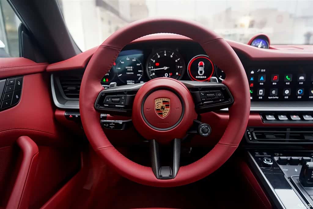 Porsche 911, 2024 13