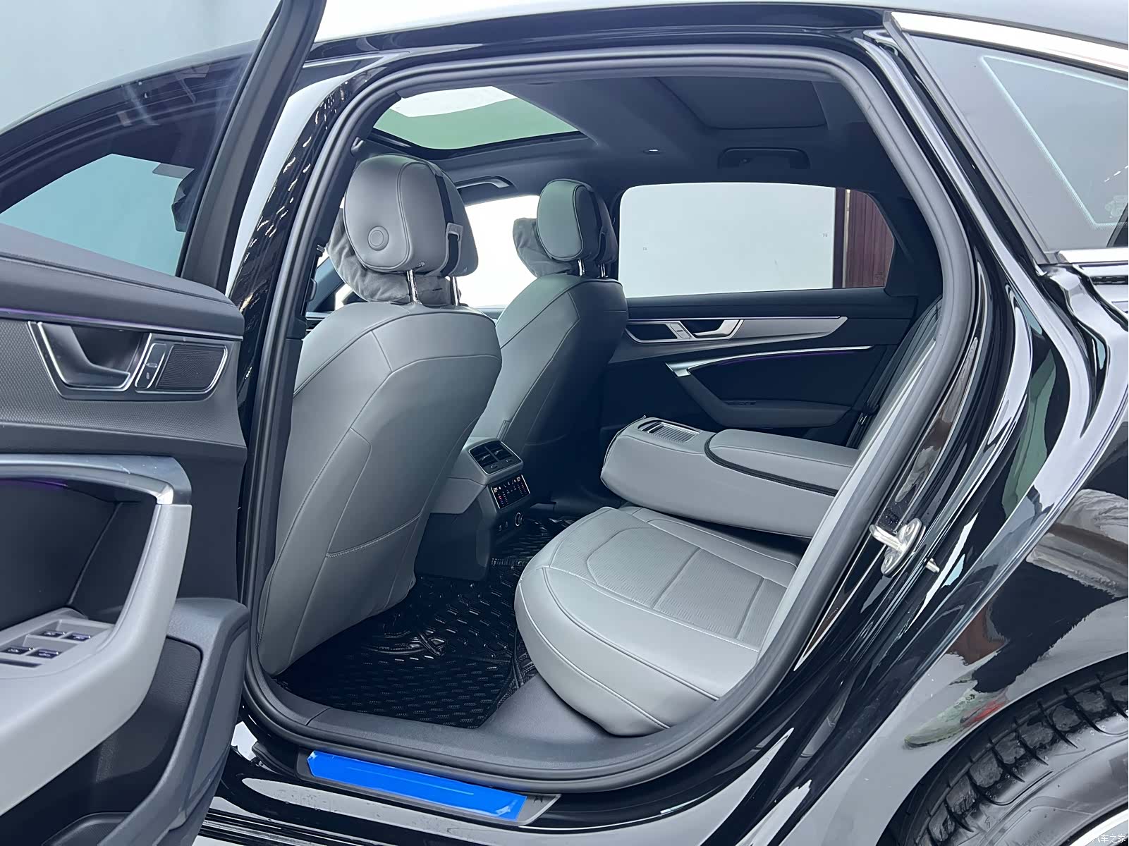 Audi A6L, 2023 6