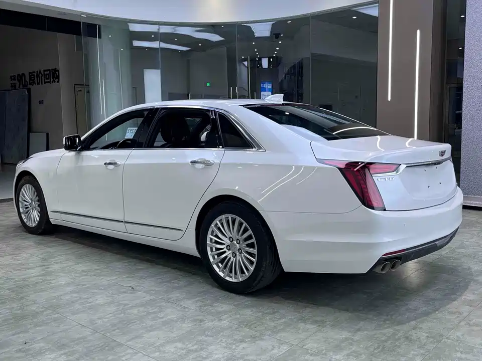 Cadillac CT6