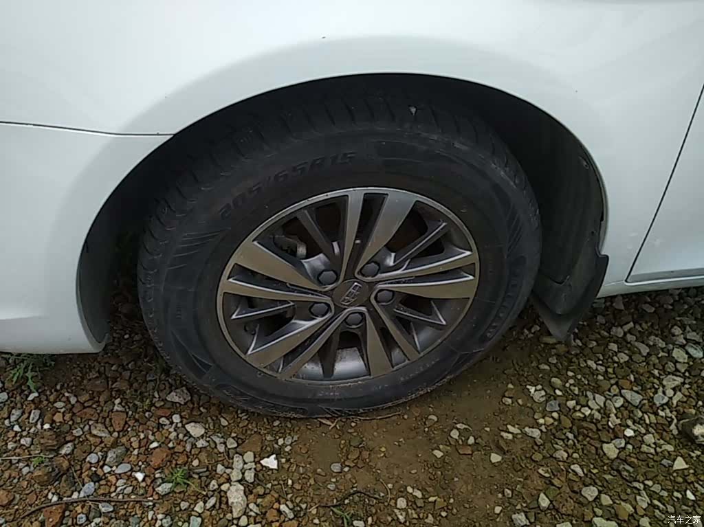 Geely Emgrand, 2019 23