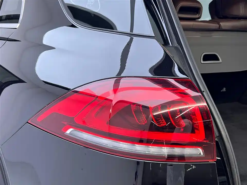 Mercedes-Benz GLE Mercedes-Benz GLE