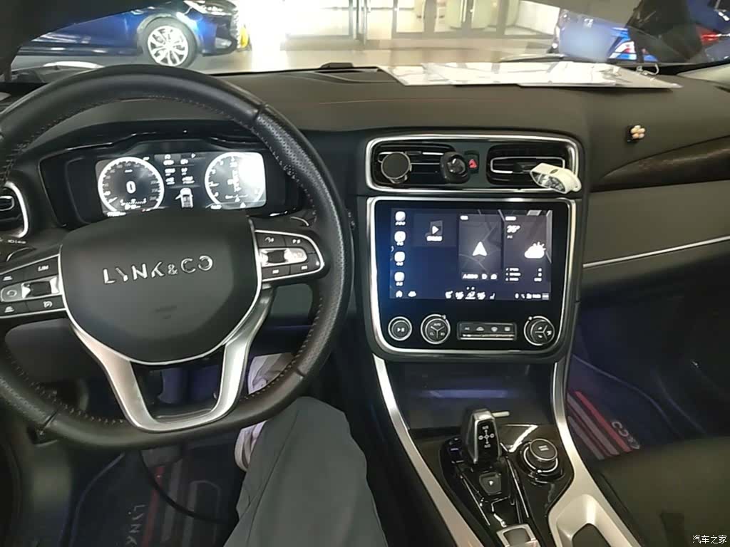 Lynk & Co 01, 2019 10