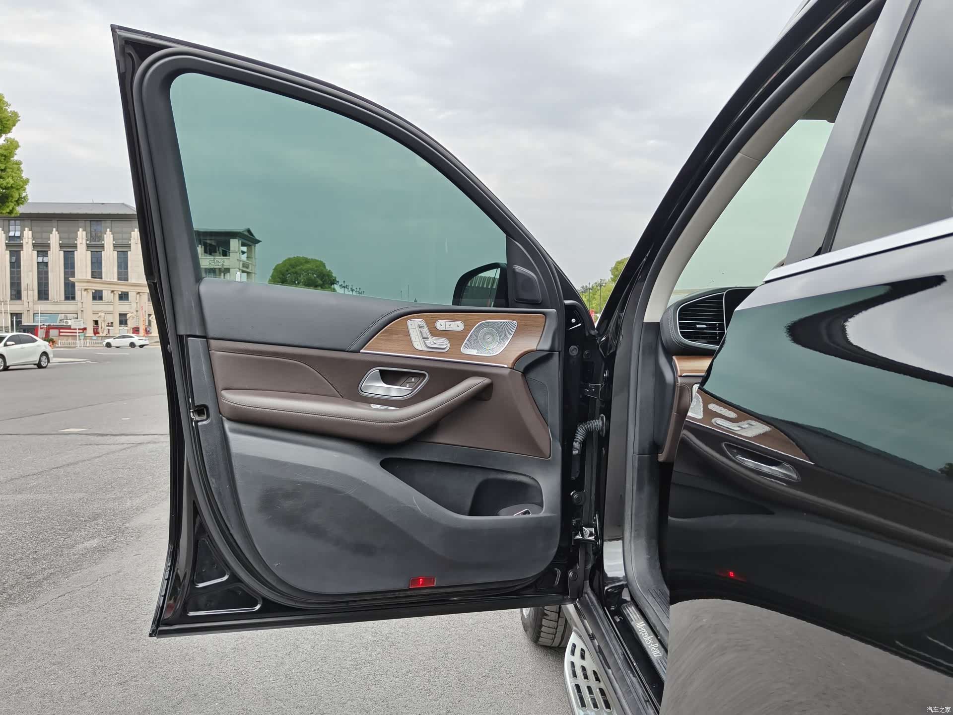 Mercedes-Benz GLS, 2021 10