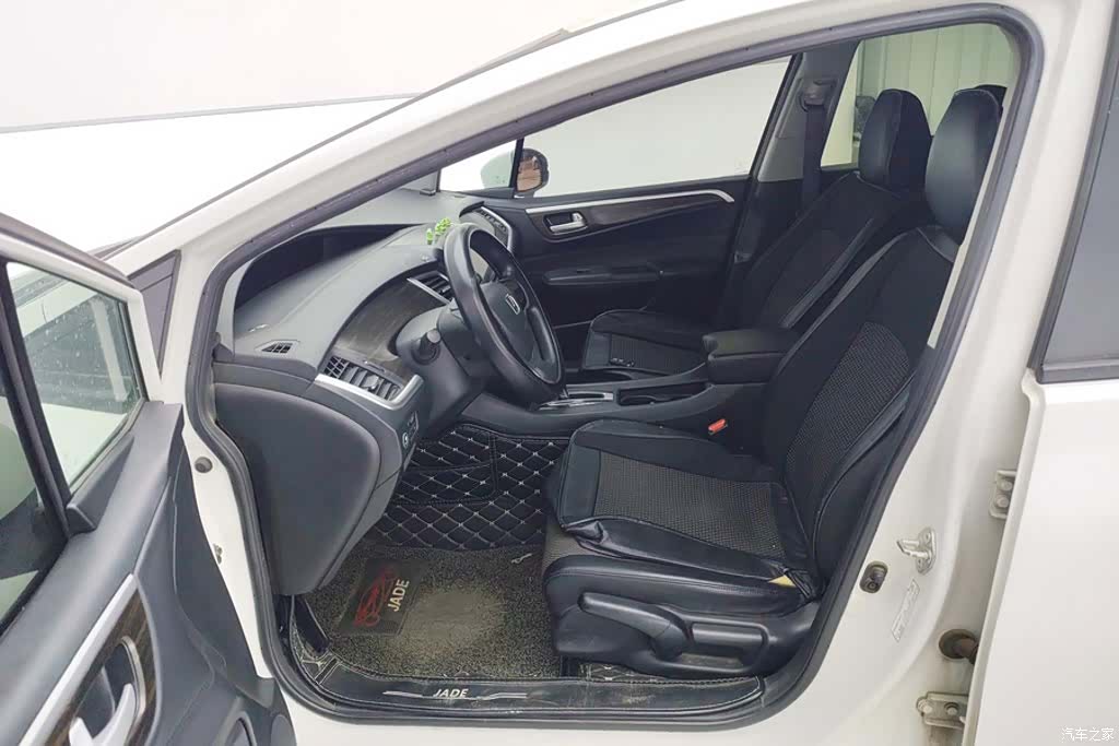 Honda Jade, 2018 9