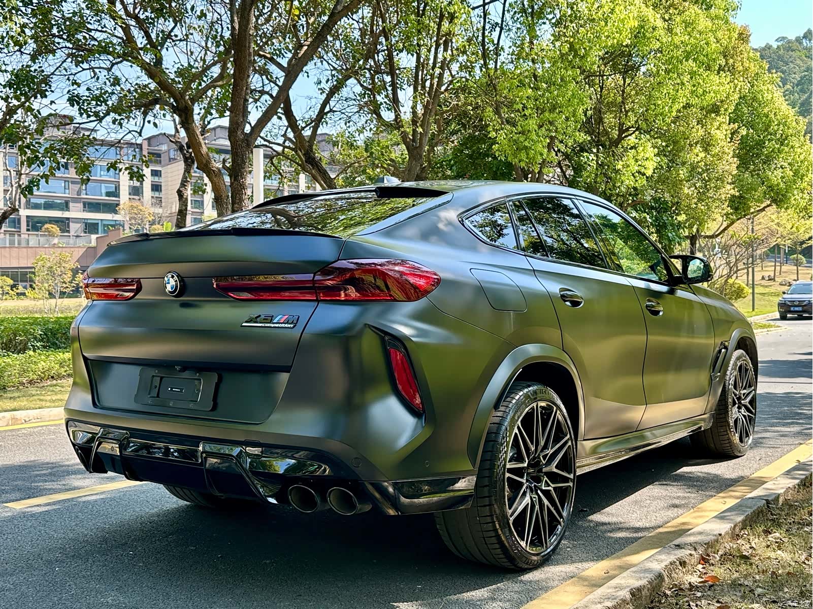 BMW X6, 2025 8