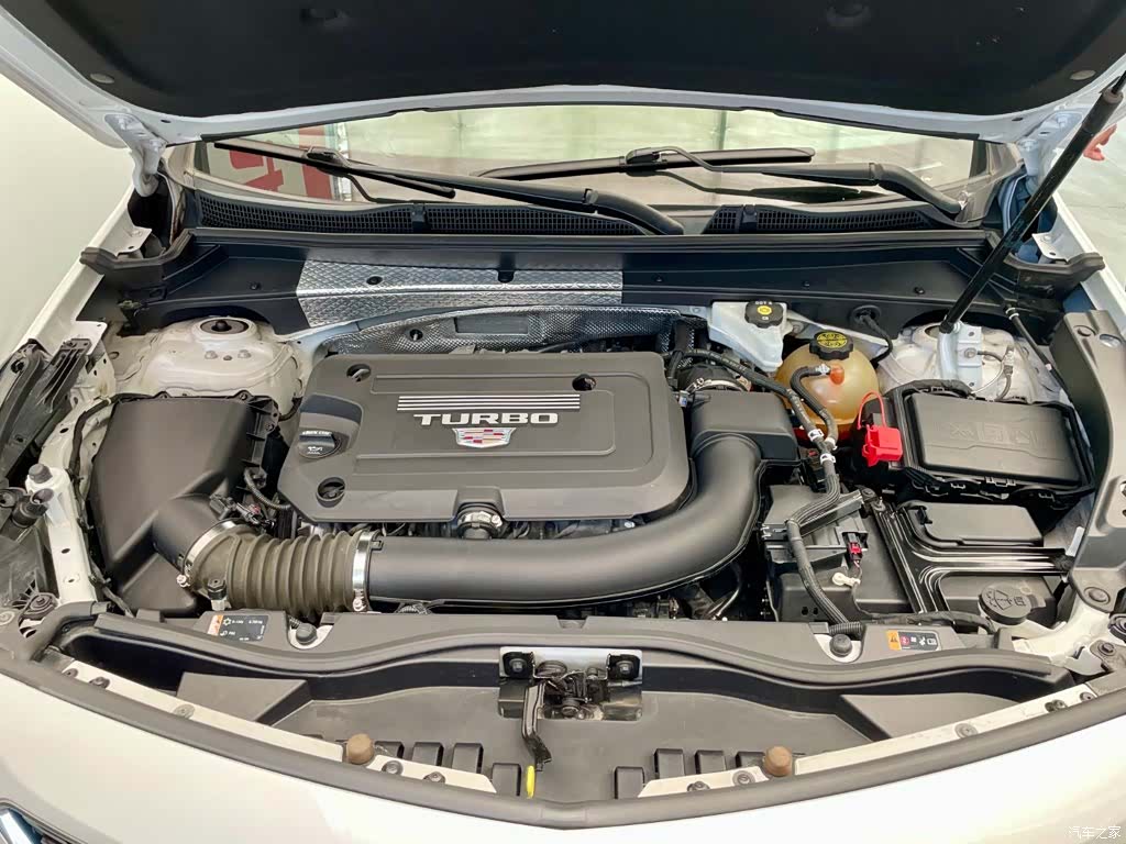 Cadillac XT4, 2021 18