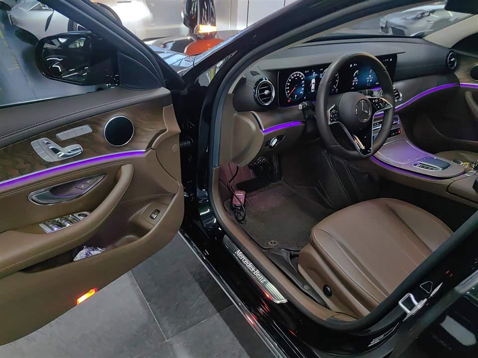 Mercedes-Benz E-class Mercedes-Benz E-class