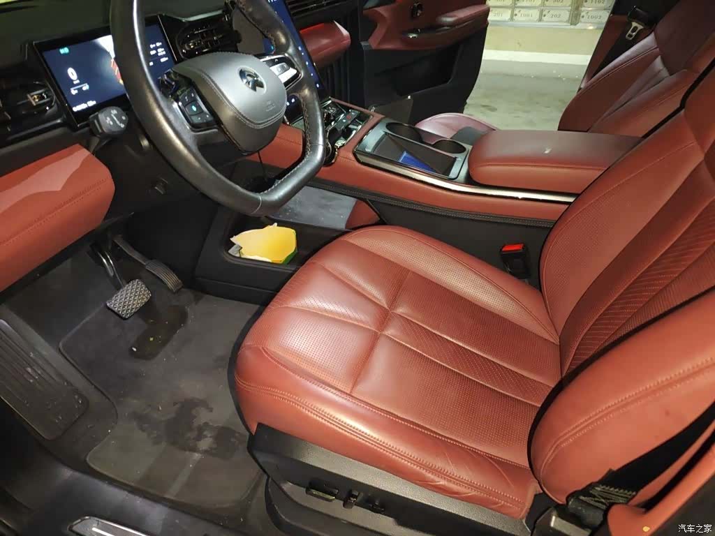 NIO ES8, 2022 12