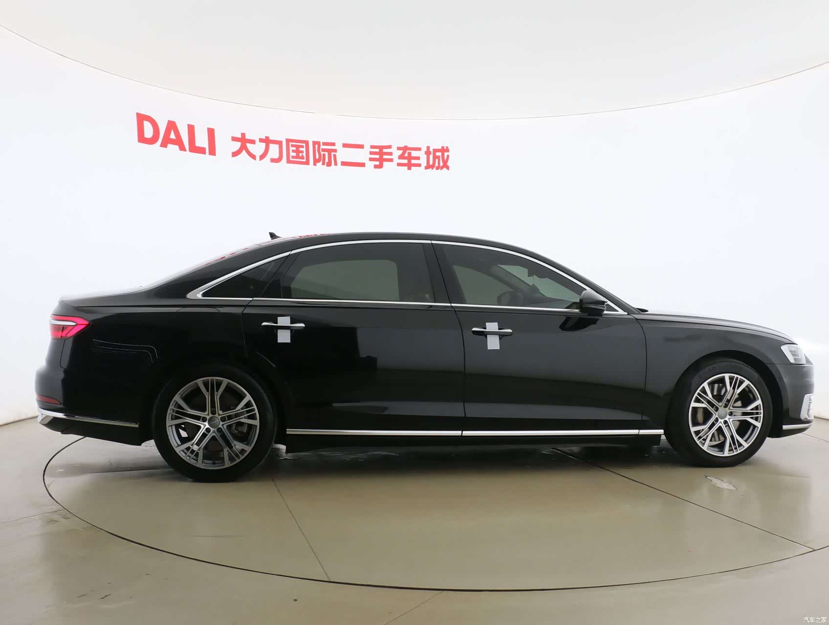 Audi A8L, 2019 16
