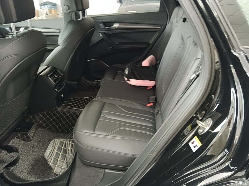Audi Q5L, 2023 17