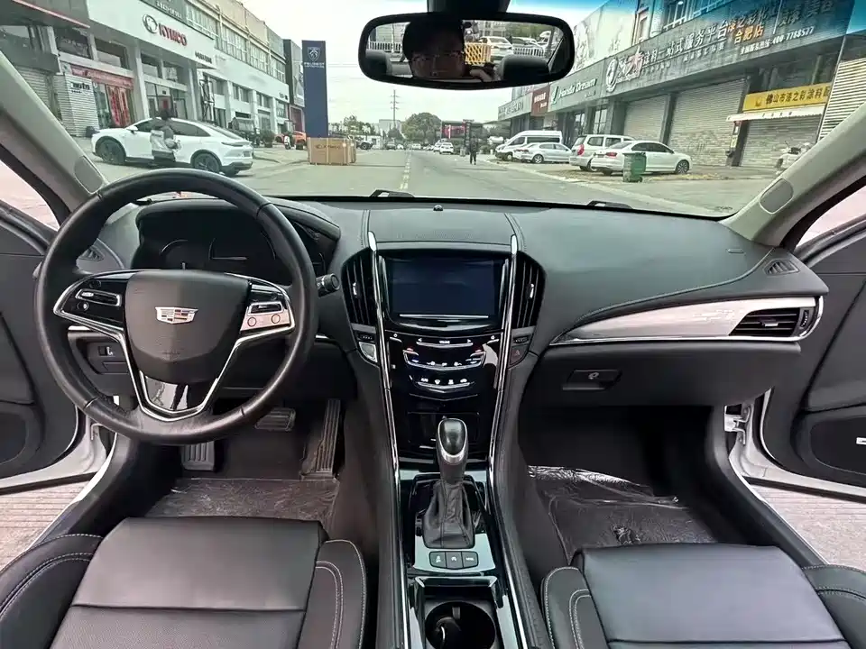 Cadillac ATS-L