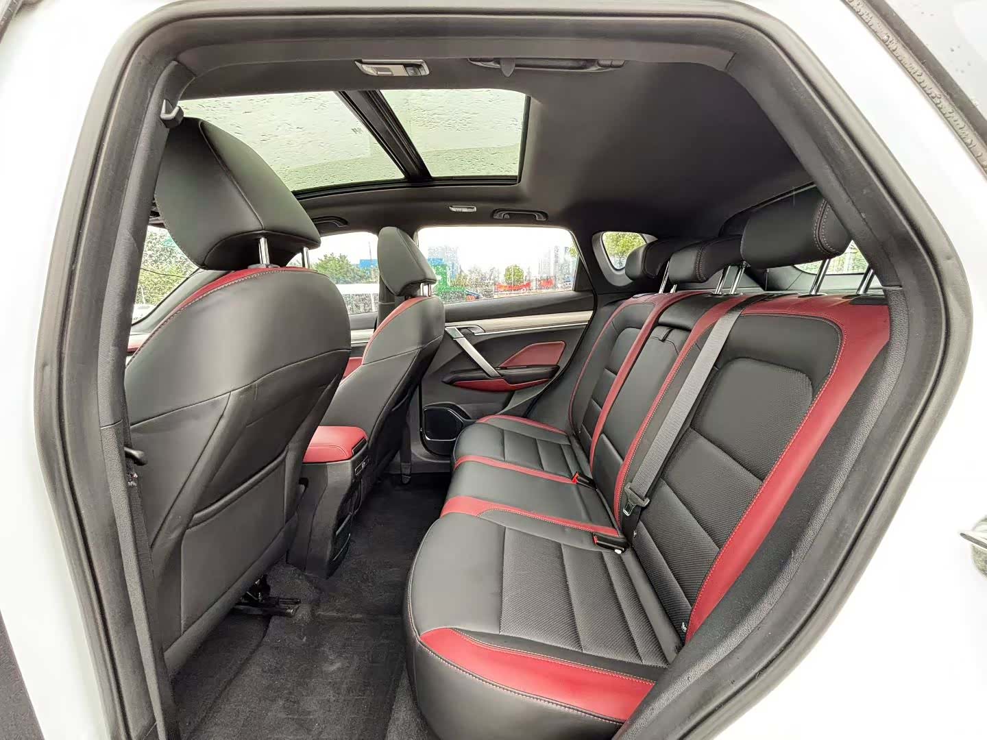 Geely Coolray, 2020 6