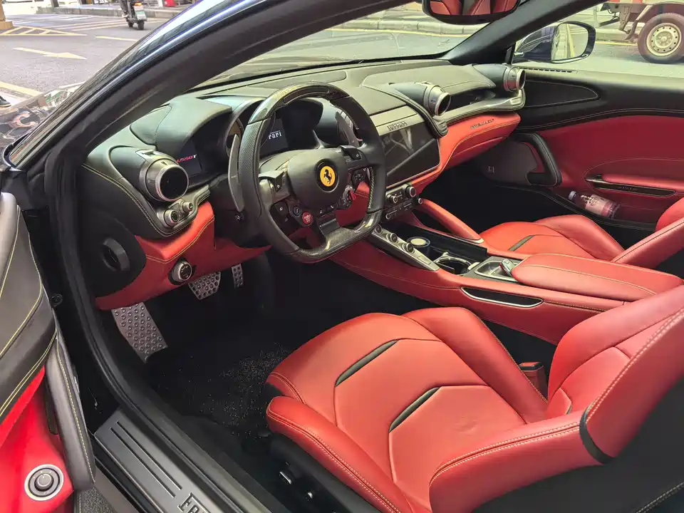 Ferrari GTC4Lusso