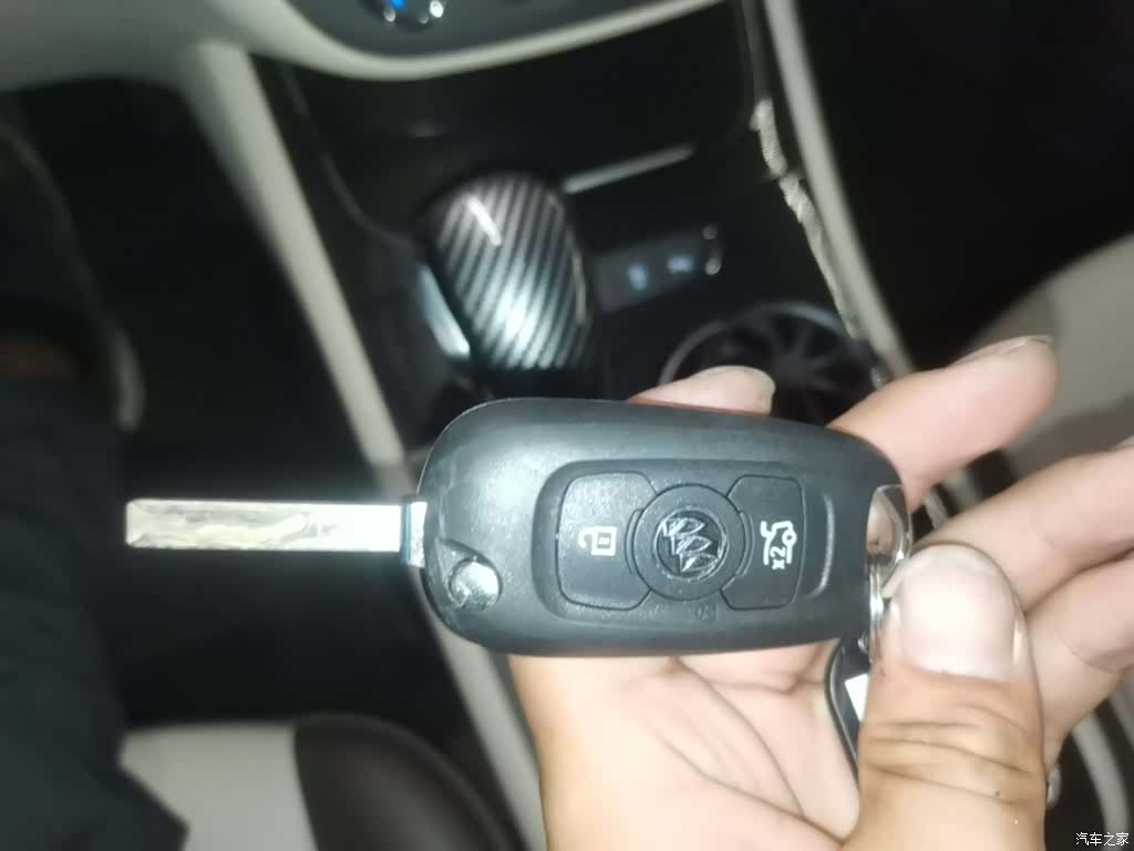 Buick Verano, 2016 9
