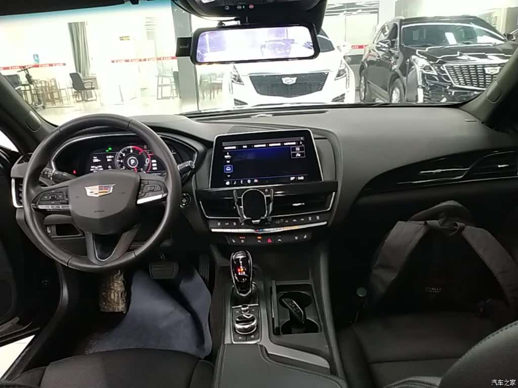 Cadillac CT5, 2023 10