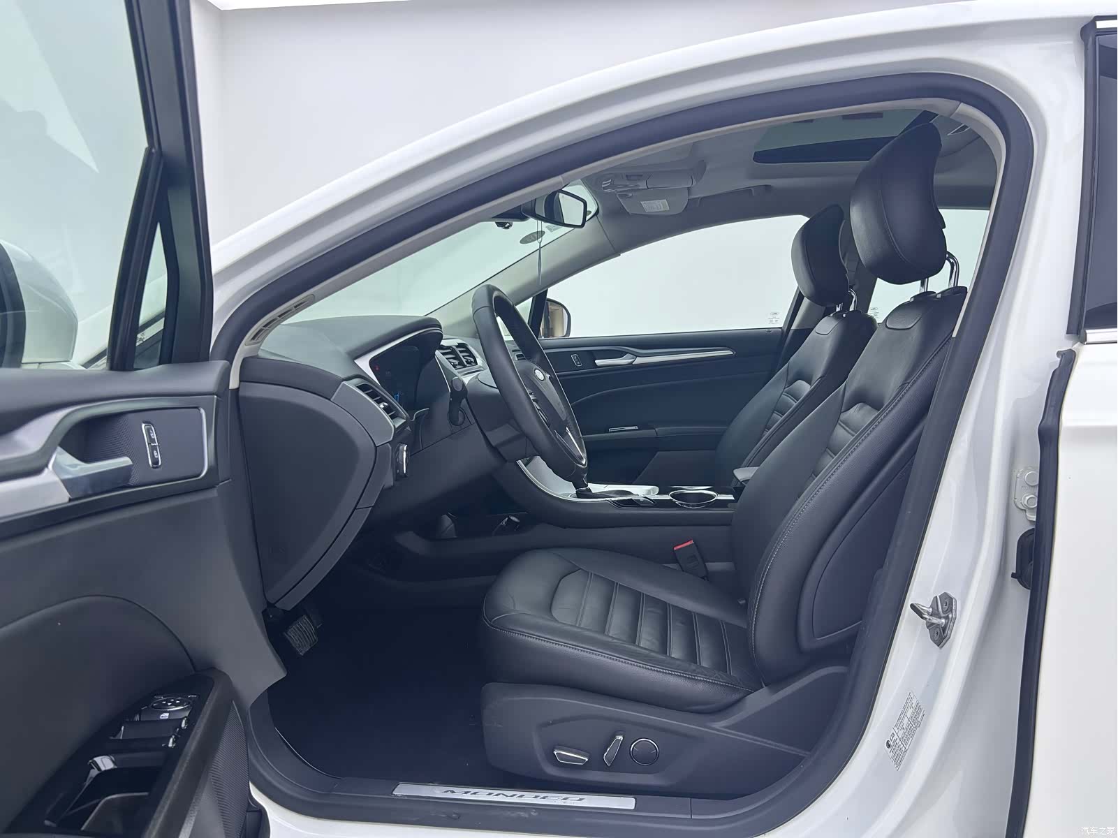 Ford Mondeo, 2016 9