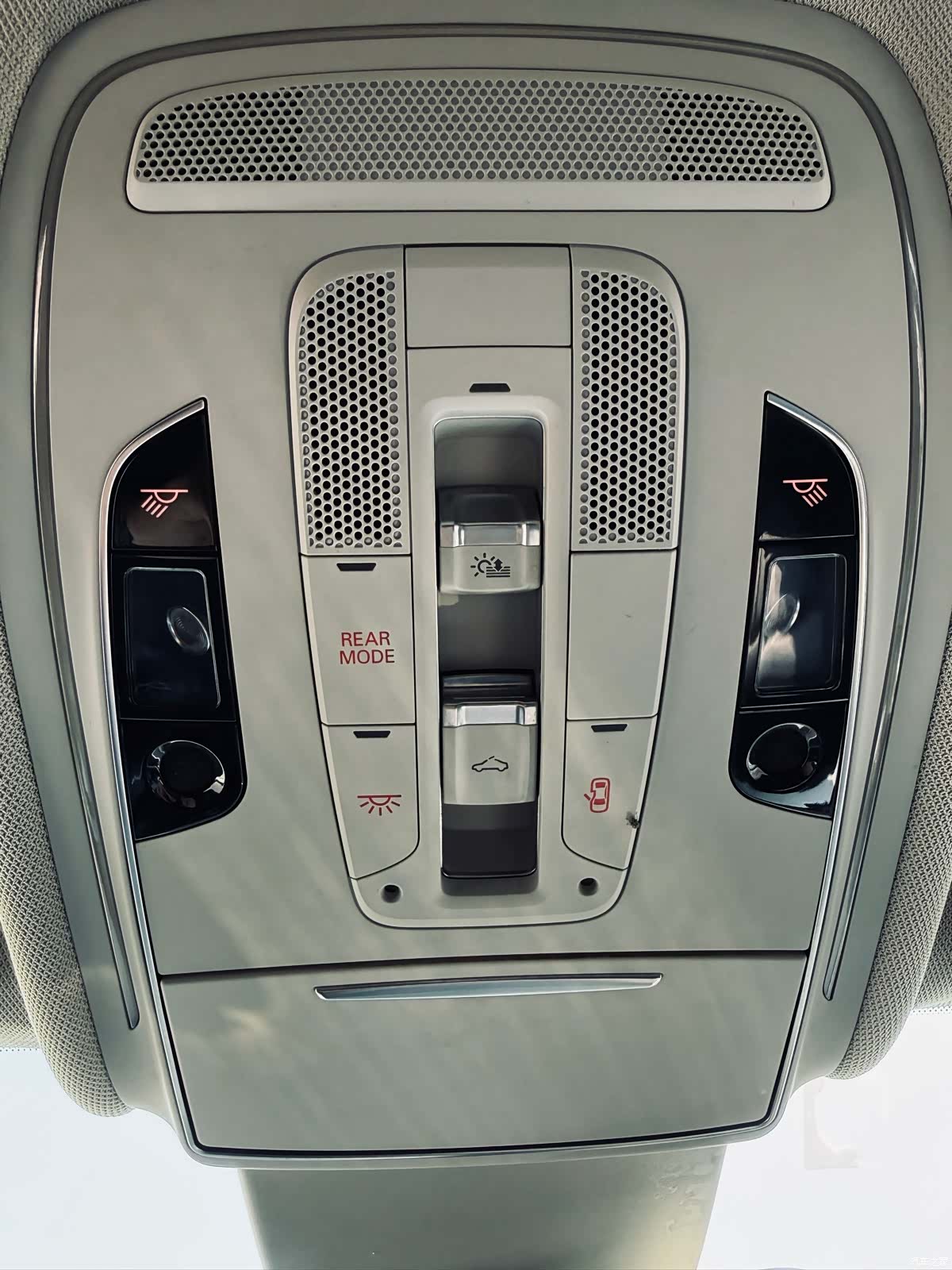 Audi A8L, 2015 33