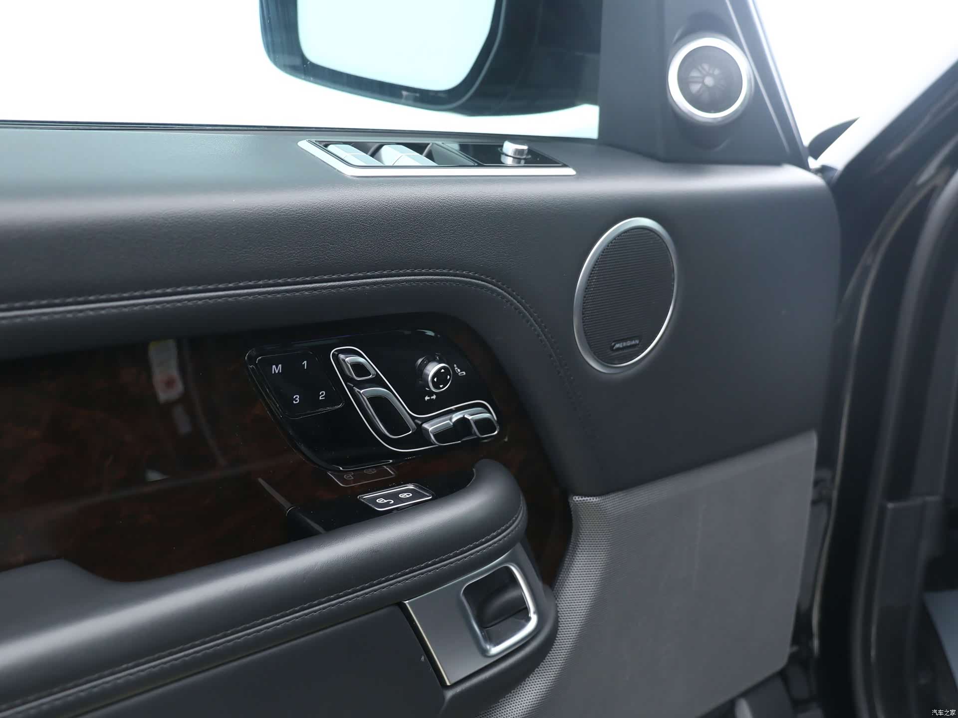 Land Rover Range Rover, 2022 11
