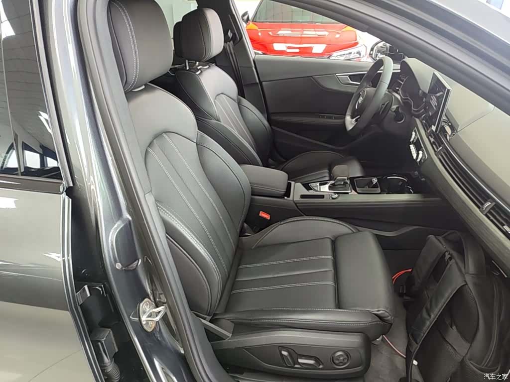 Audi A4L, 2023 25