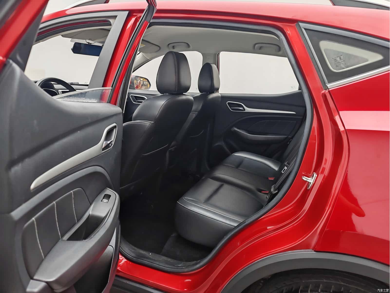 MG ZS, 2019 17