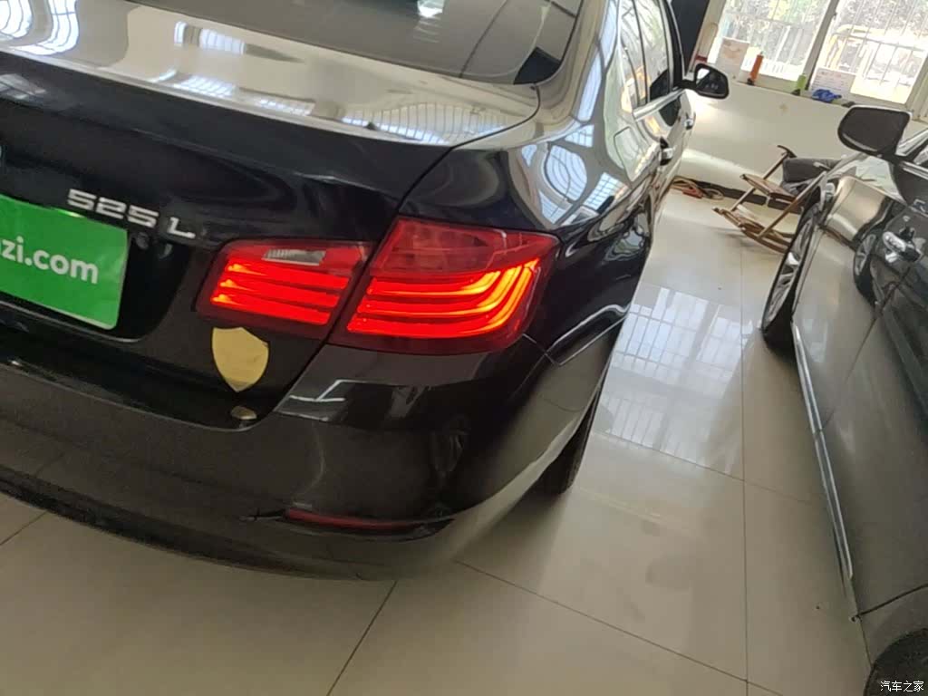 BMW 5 Series, 2016 24